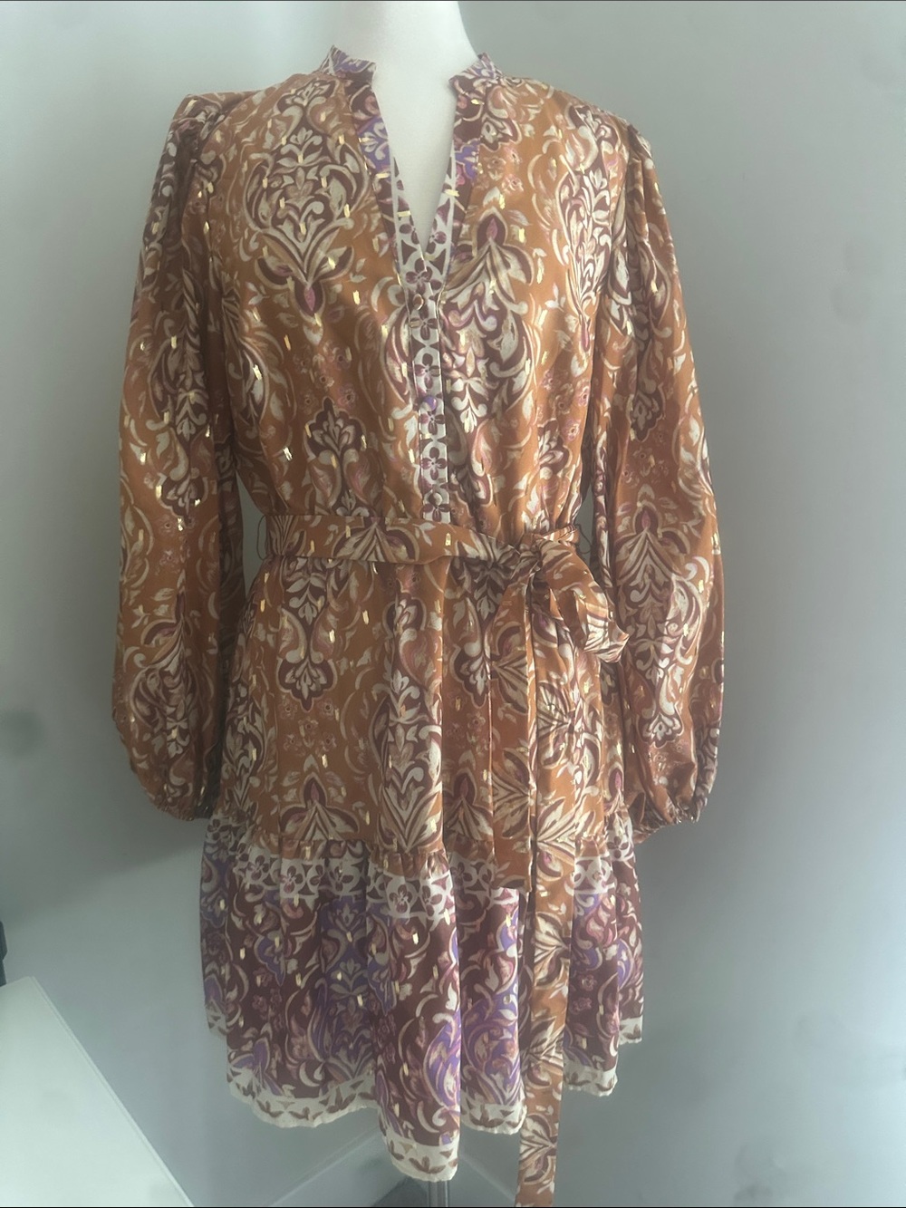 Adrianna Papell Rust and Cream Paisley Long Sleeve Tie-Waist Dress